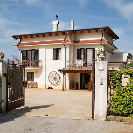 L'Arcadia Bed & Breakfast Giffoni Sei Casali Eksteriør bilde